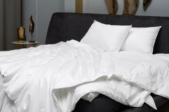 Шелковое одеяло German Grass Luxury Silk Grass, легкое