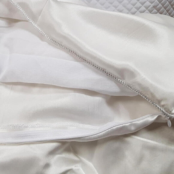 Шелковое одеяло Kingsilk Elisabette Luxury, легкое
