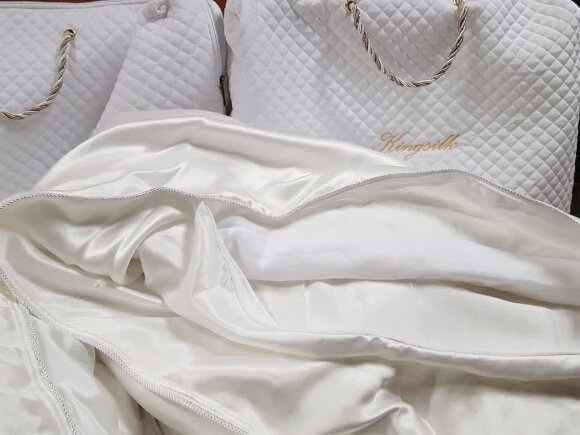 Шелковое одеяло Kingsilk Elisabette Premium всесезонное, белое