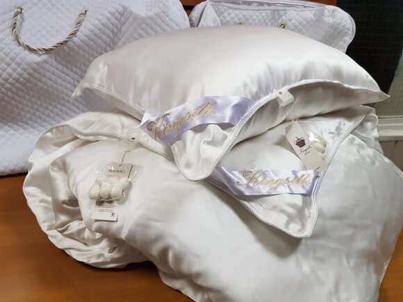 Шелковое одеяло Kingsilk Elisabette Premium всесезонное, белое