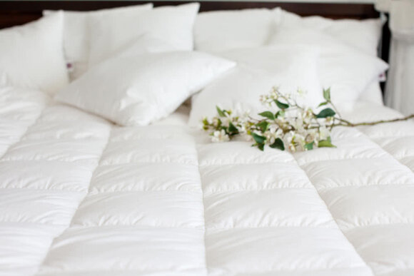 Наматрасник German Grass Mattress Down Grass с пуховым наполнителем Наматрасник German Grass Mattress Down Grass с пуховым наполнителем